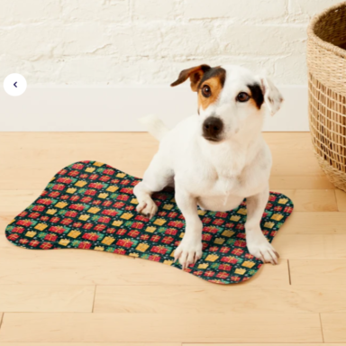  Christmas Presents on Green with Snowflakes Pattern Dog Mat